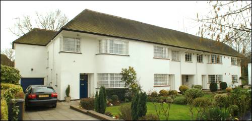 01 Kingsley Close